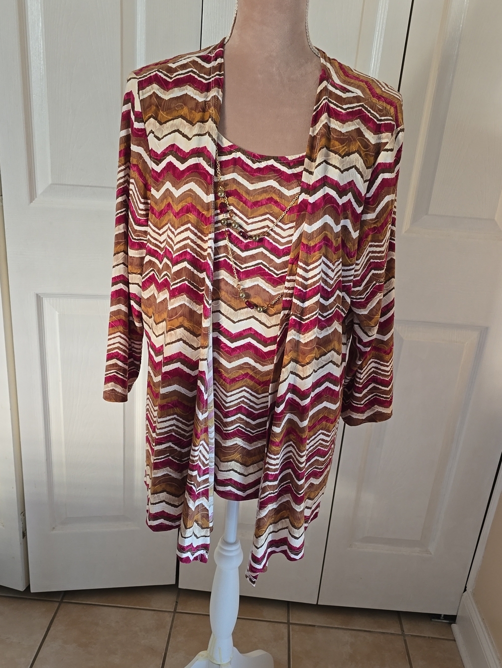 Alfred Dunner Chevron Open Cardigan & Shell in Burgundy, Brown, Cream Size Large